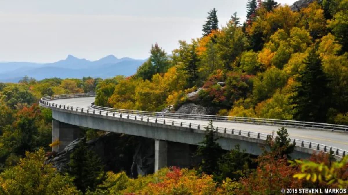 Blue Ridge Parkway - Tourist attraction in Canton, Tennessee