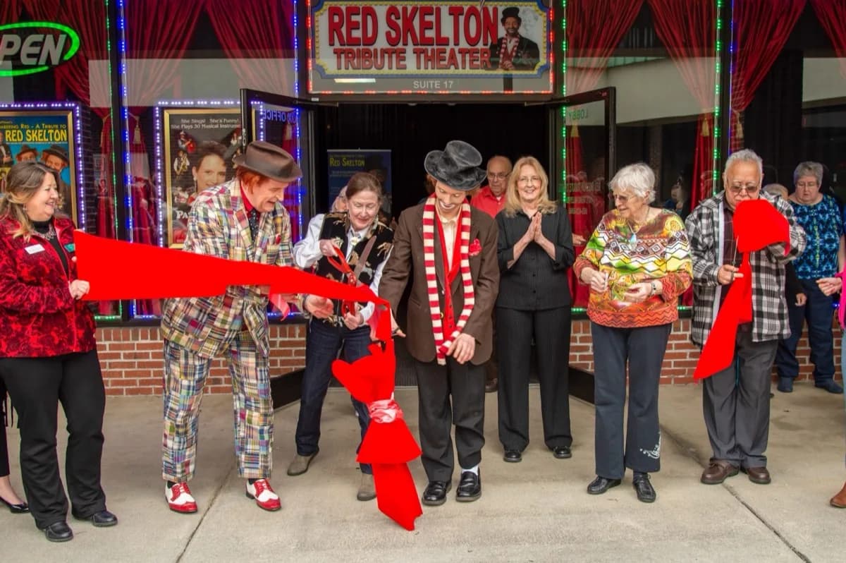 Brian Hoffman's Remembering Red - A Tribute To Red Skelton - Attraction in Pigeon Forge, Tennessee