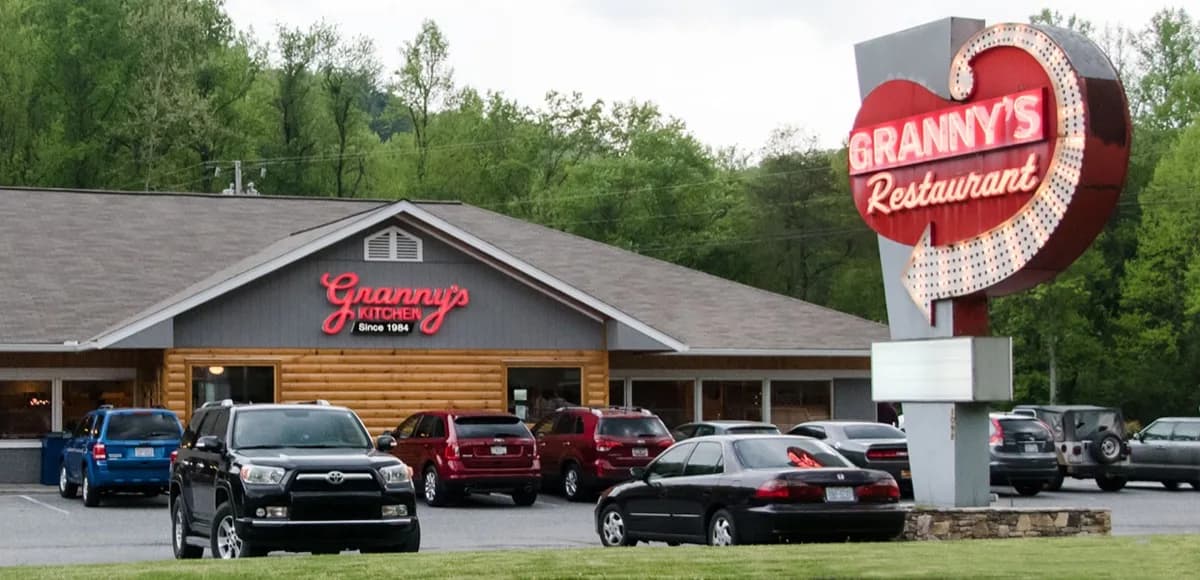 Granny's Kitchen - Buffet restaurant in Cherokee, Tennessee
