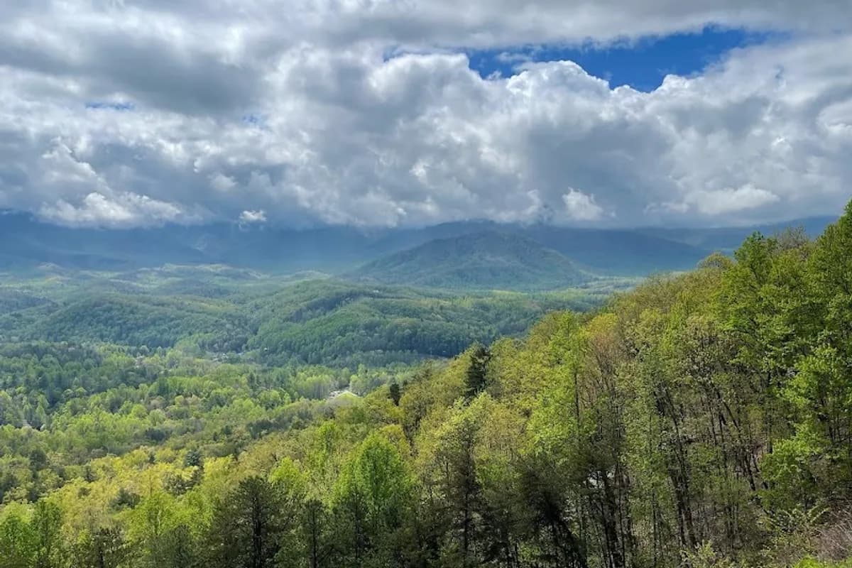 Foothills Parkway West Overlook # 04 - Scenic spot in Tallassee, Tennessee