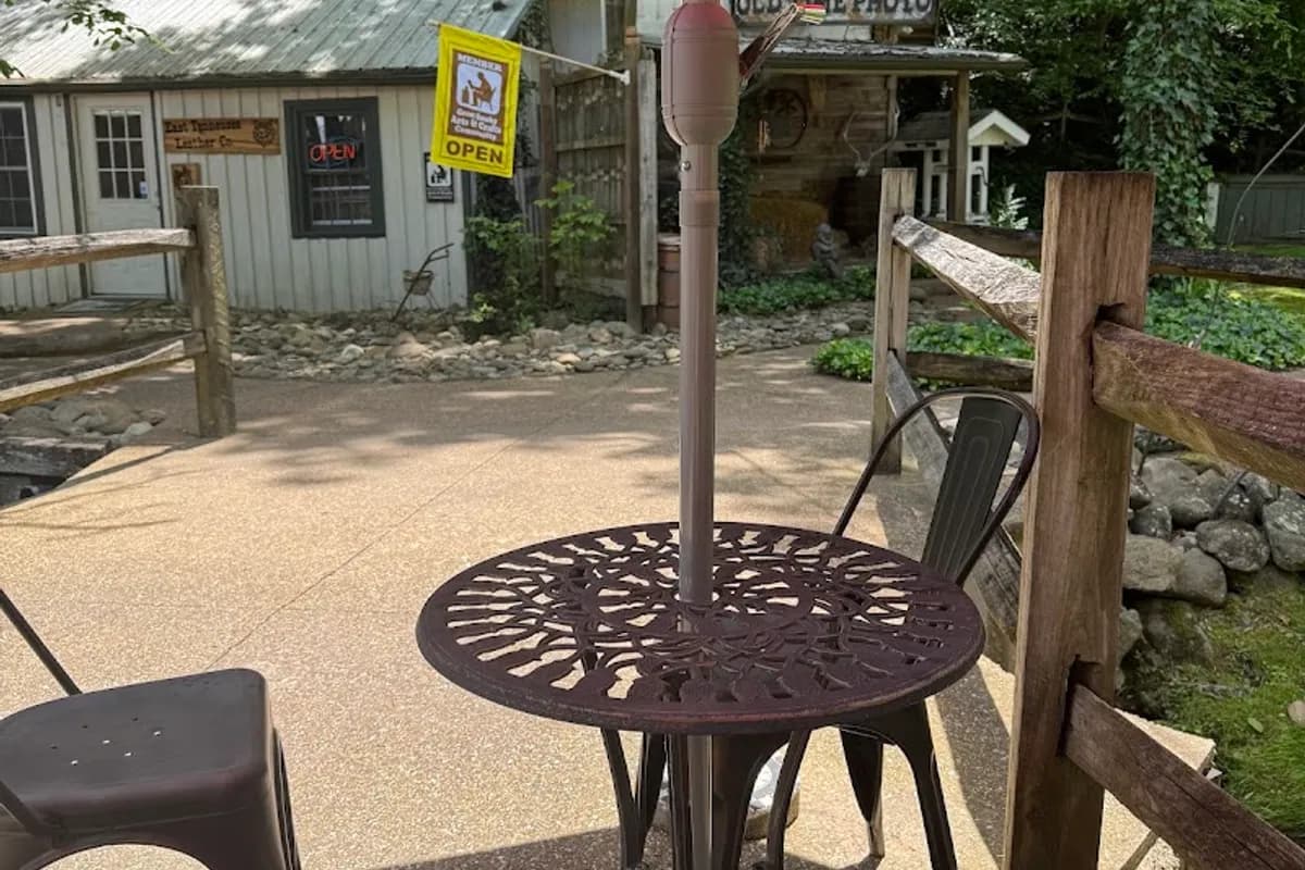 Gatlinburg Grind - Coffee shop in Gatlinburg, Tennessee