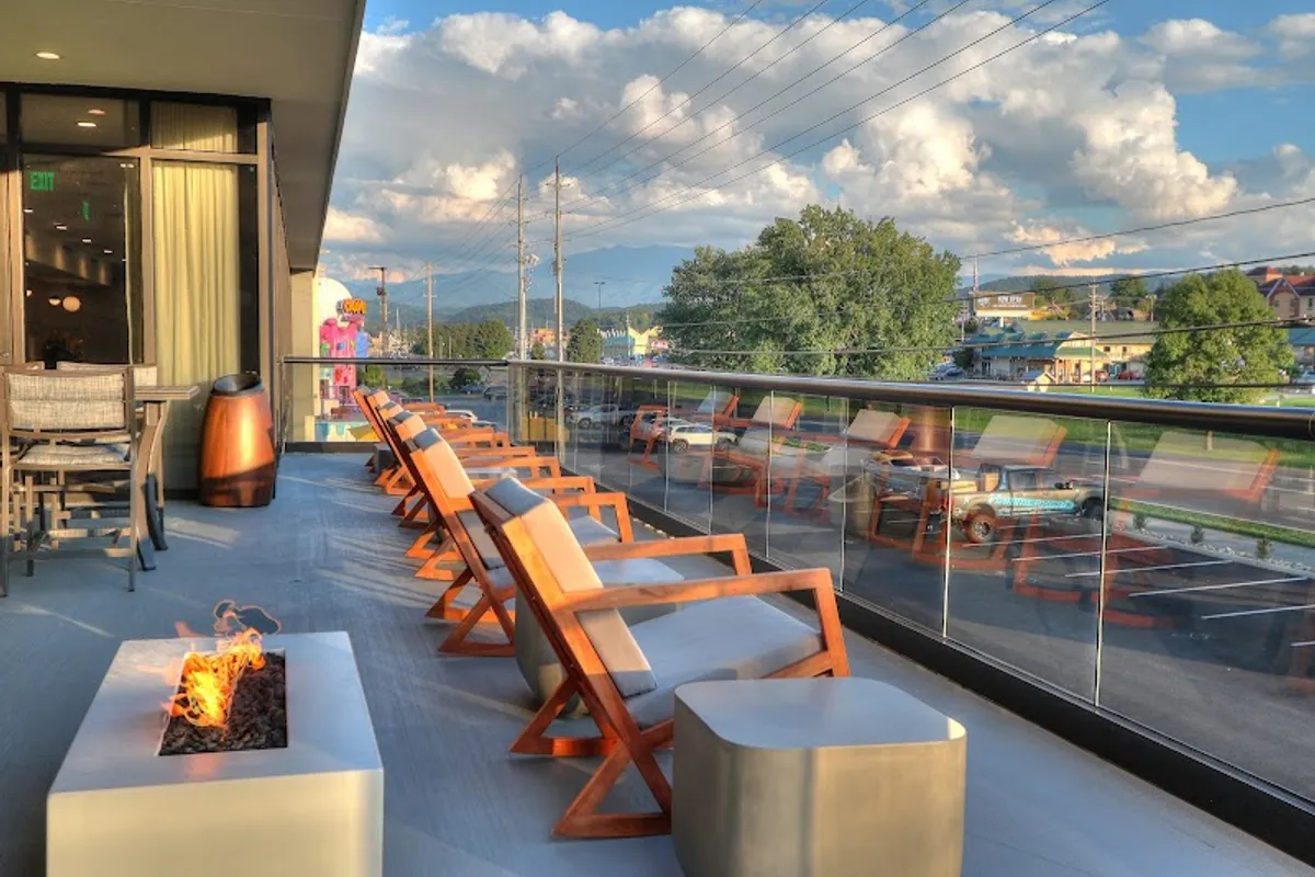 Holiday Inn & Suites Pigeon Forge Convention Center by IHG - Hotel in Pigeon Forge, Tennessee