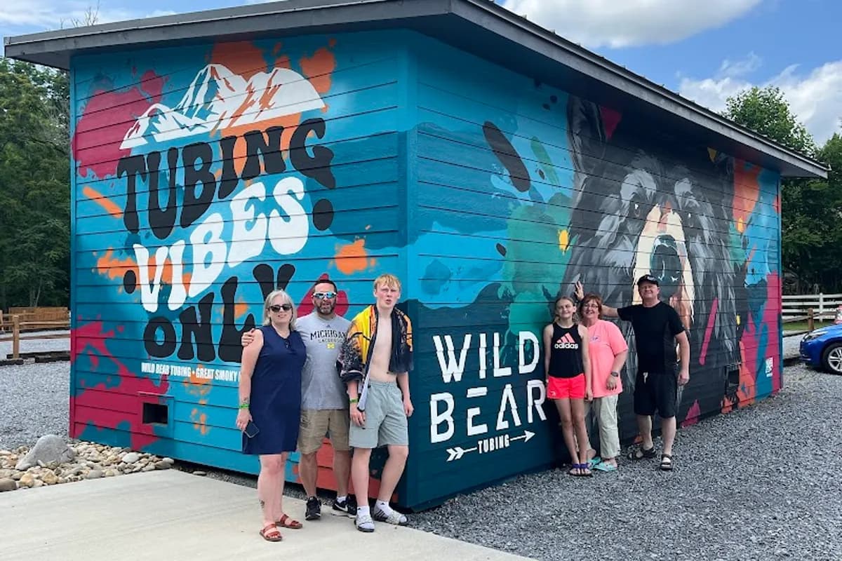 Wild Bear Tubing - Attraction in Sevierville, Tennessee