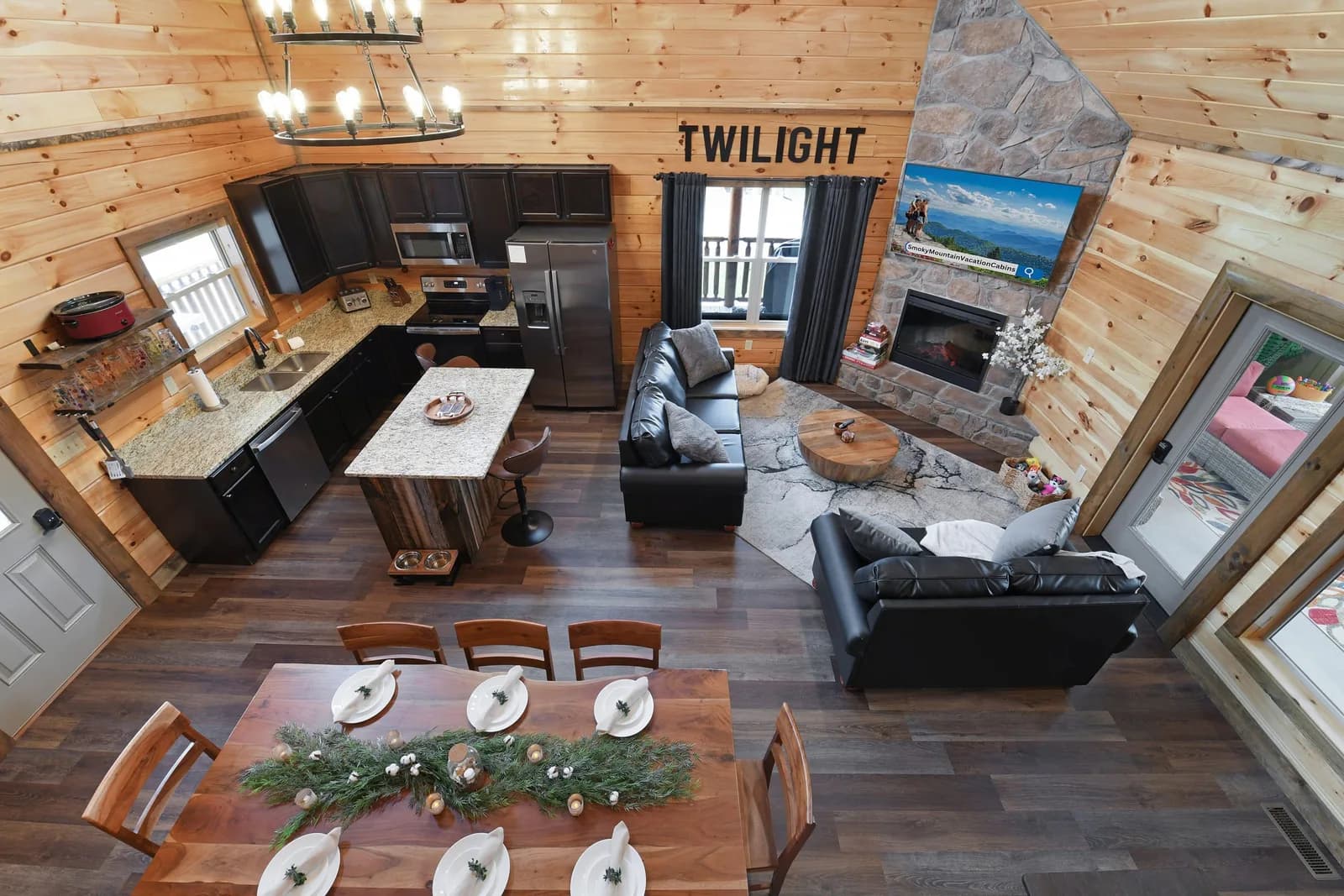 Twilight Cabin – Indoor Pool, Hot Tub & Game Room exterior photo